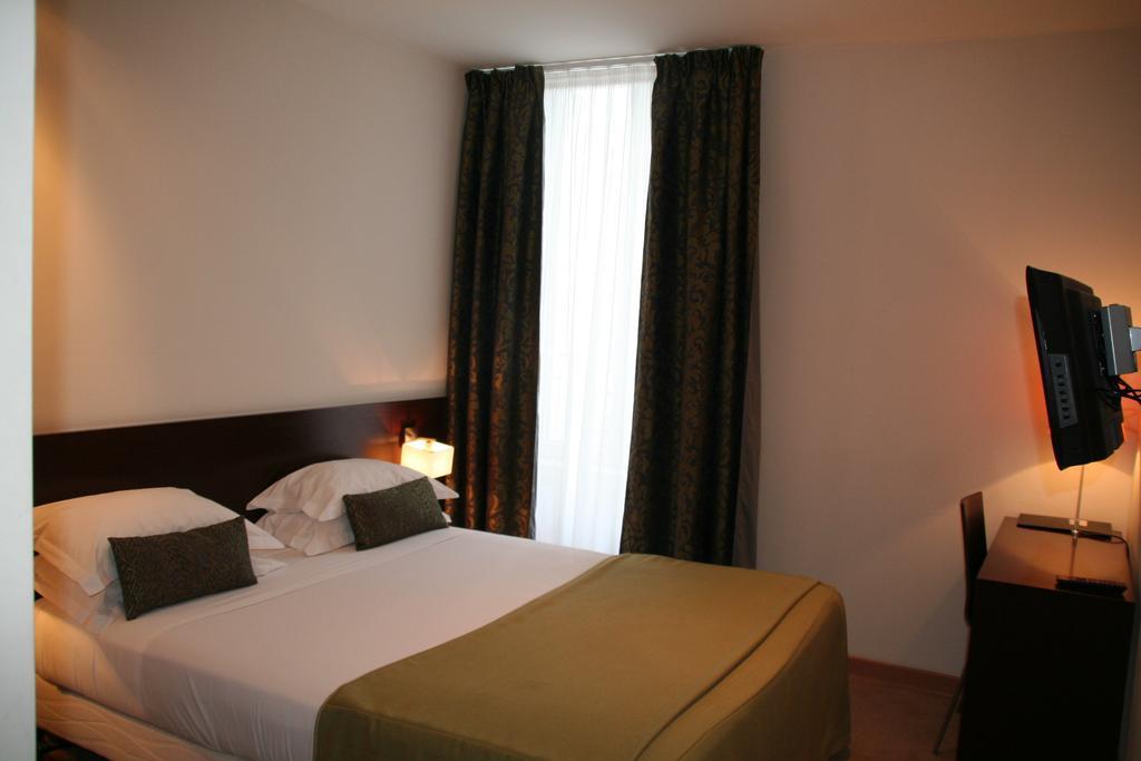 Hotel La Beauze Aubusson  Habitación foto